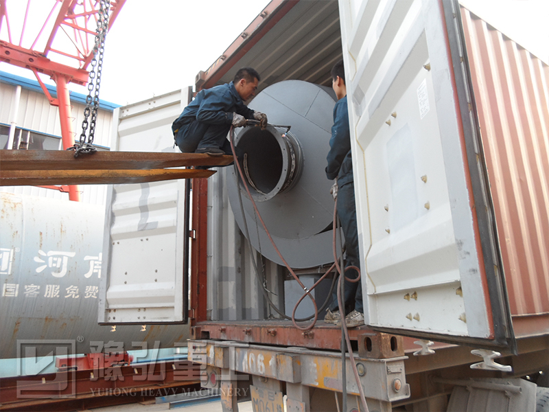 豫弘重工发往加大拿三回程沙子烘干机设备发货现场